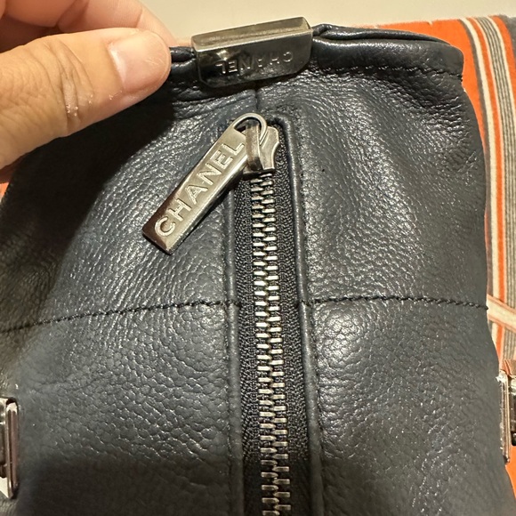 CHANEL Black Satchel with Silver Accents - Picture 5 of 12